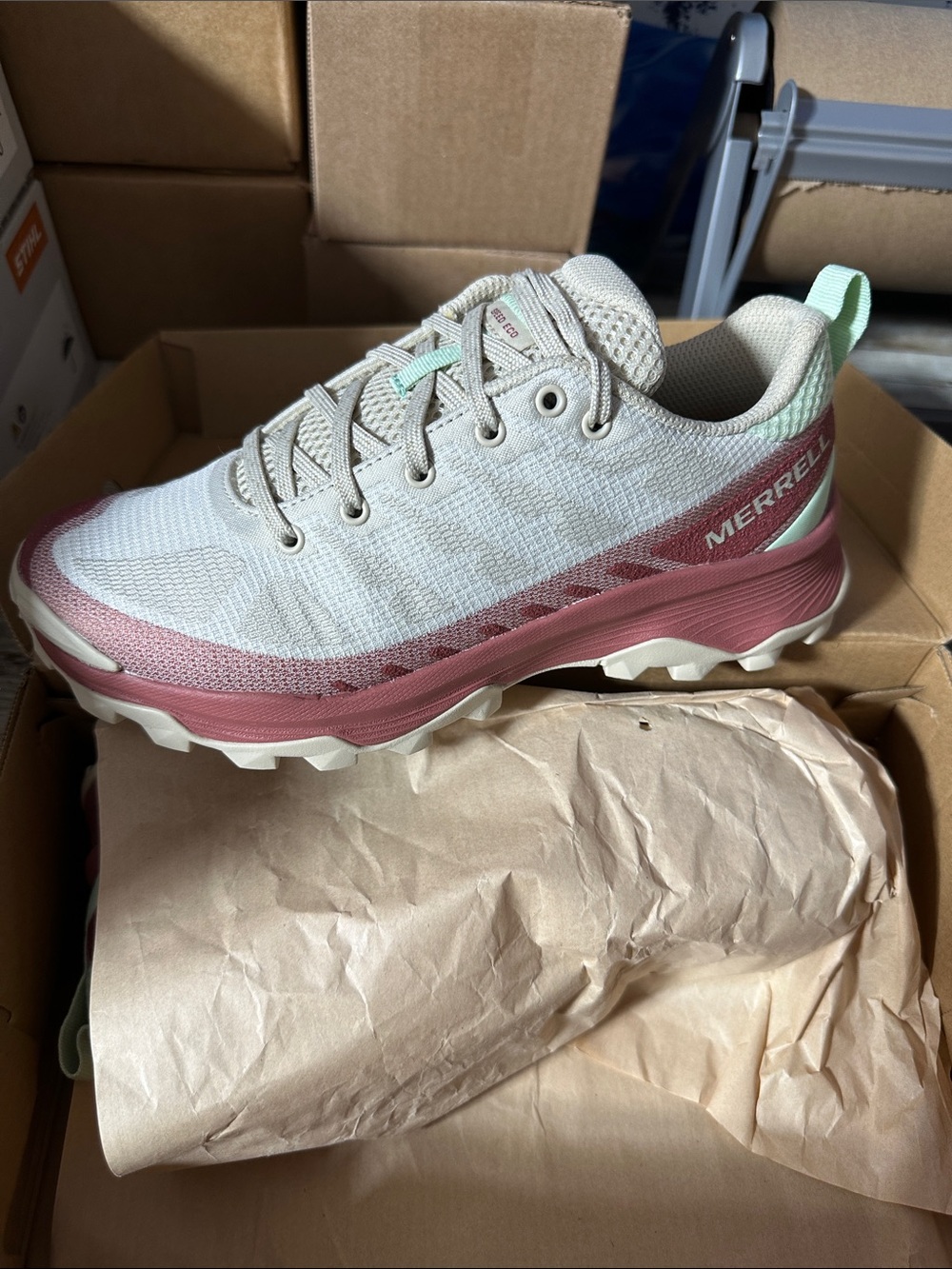 New Merrell Women's Trail Runner Shoes size 6 Cream & Rose - Picture 6 of 6